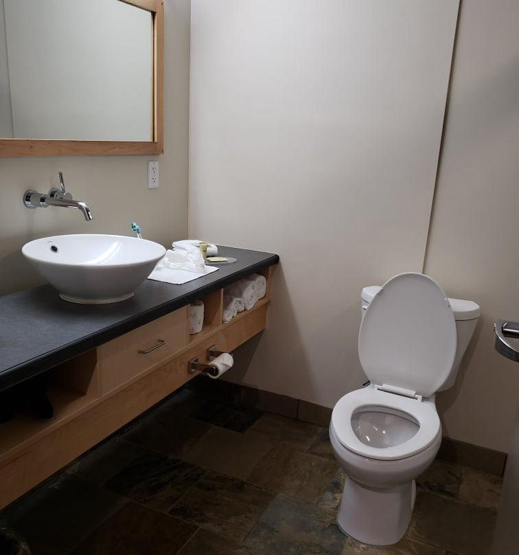 Manitoulin Hotel & Conference Centre主图