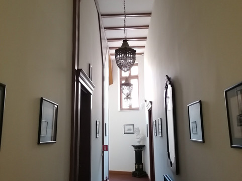 爱慕锐酒店主图