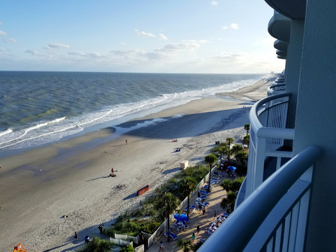 沙滩度假酒店主图