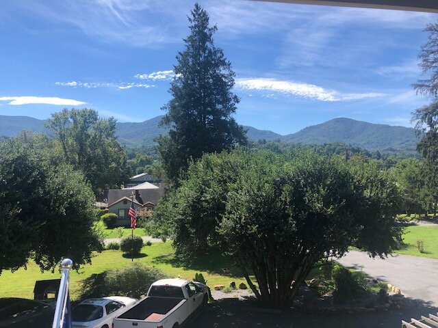 卡尔霍恩之屋旅馆及套房酒店主图