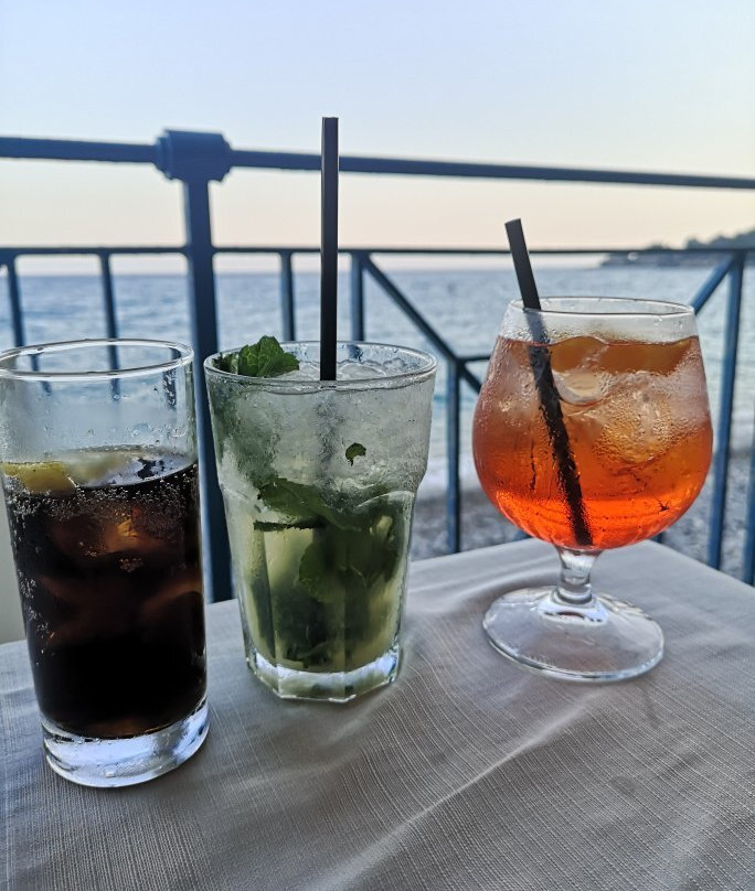Hotel Villa Eva Restaurant and Beach主图