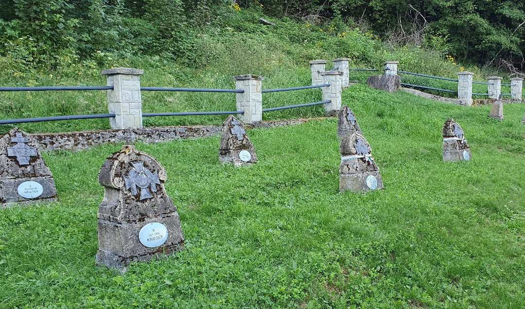 World War I cemetery no 369景点图片