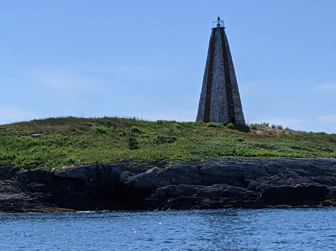 Rocky Coast Cruises景点图片