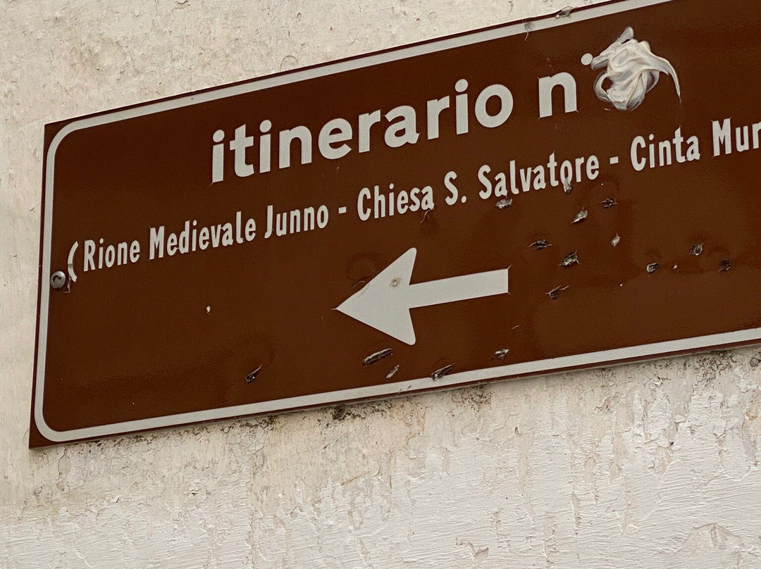 Rione Junno-Monte Sant'Angelo必去景点