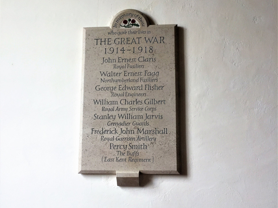 Ivychurch War Memorial景点图片