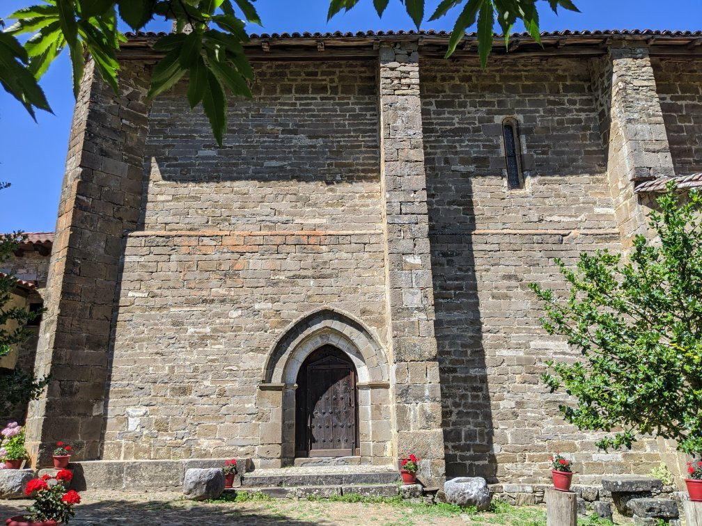 Ermita de Idoia-Isaba必去景点