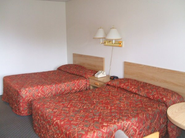 Leatherstocking Lodge主图