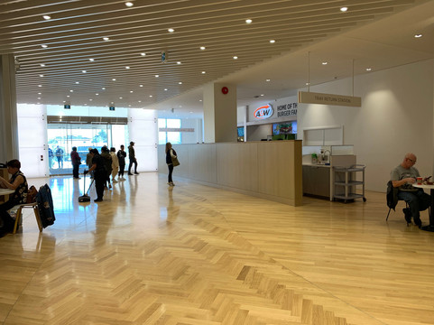 Oakridge Park-温哥华必去景点