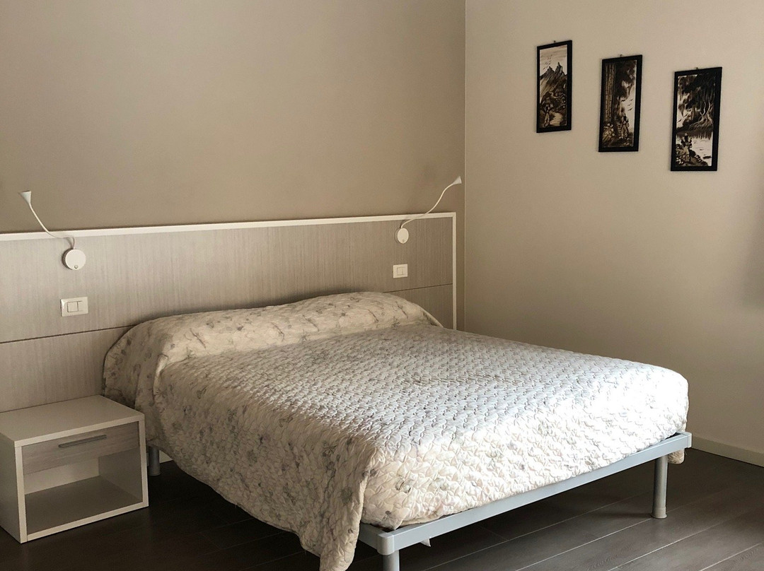 B&b Agora主图