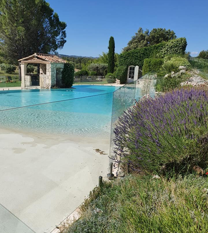 Le Mas De La Rose主图