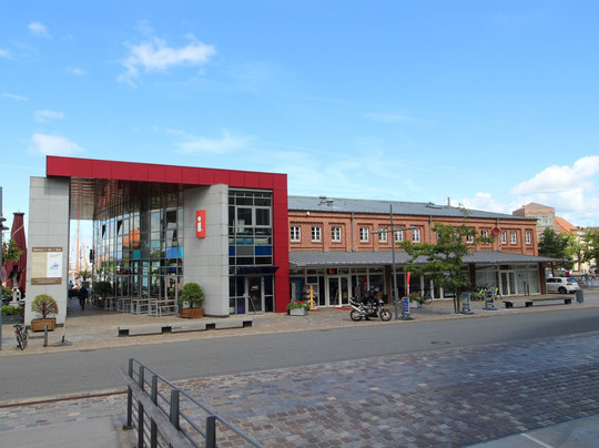 Tourist-Info Hafeninsel-不来梅港必去景点