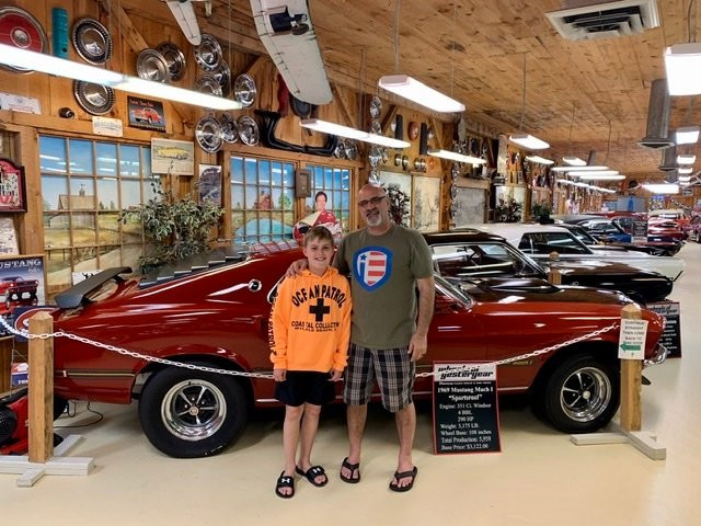 Wheels of Yesteryear-美特尔海滩必去景点