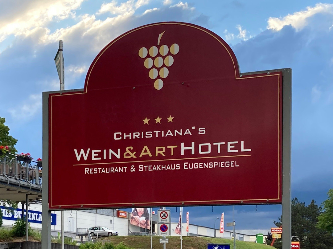 Christiana's Weinarthotel主图