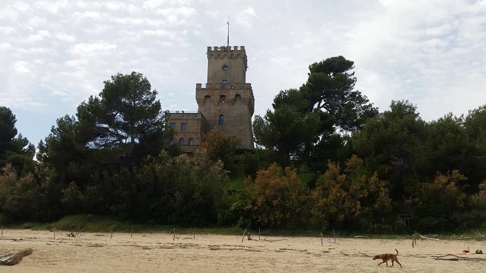 Torre di Cerrano景点图片