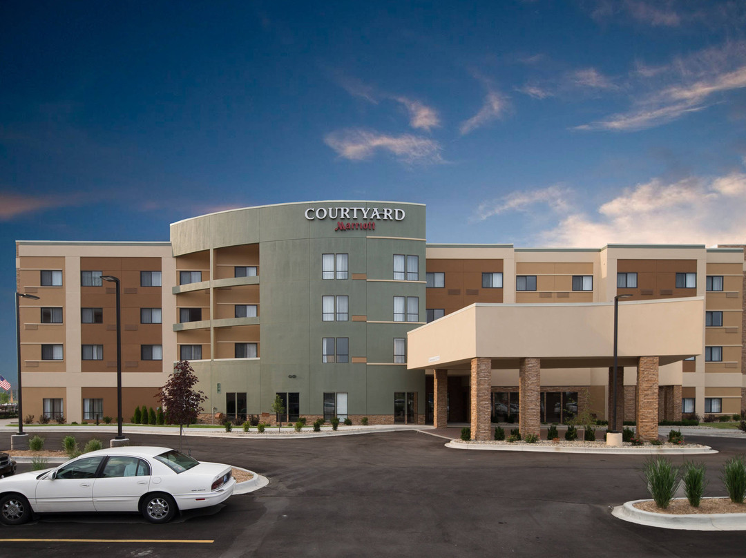 Courtyard by Marriott Bay City主图