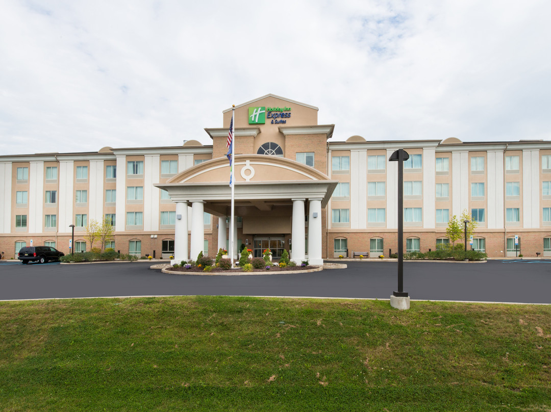 Holiday Inn Express & Suites Dickson City - Scranton, an IHG hotel主图