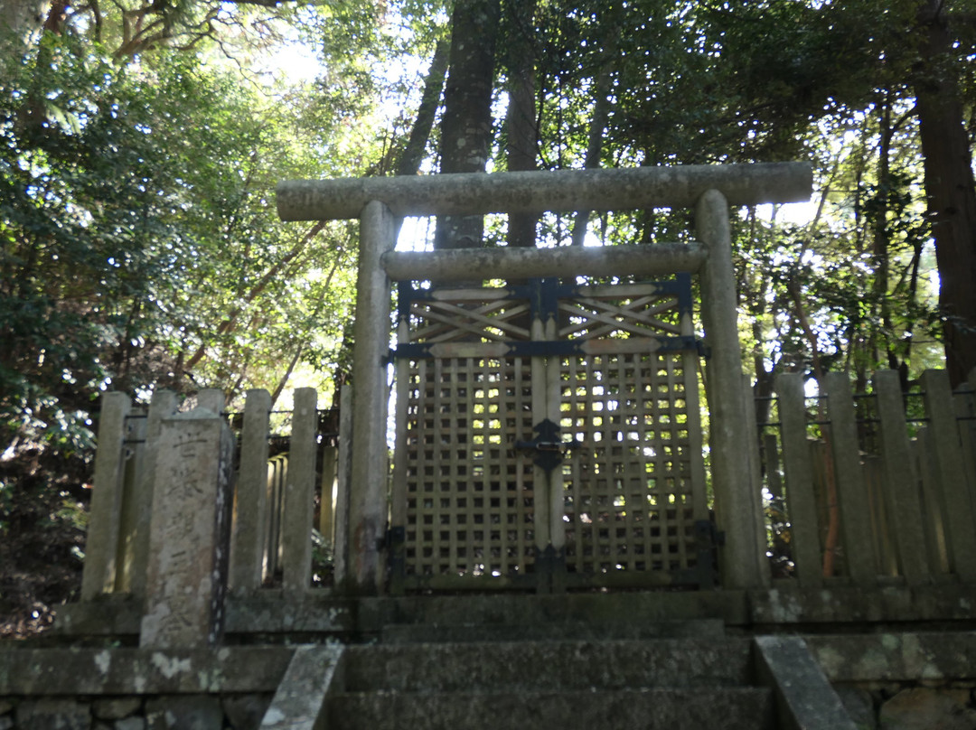 Mausoleum of Emperor Godaigo景点图片