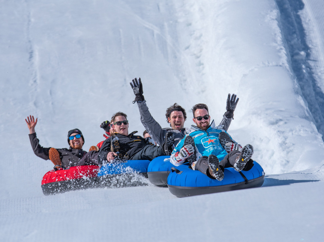Snowtubing Tignes景点图片