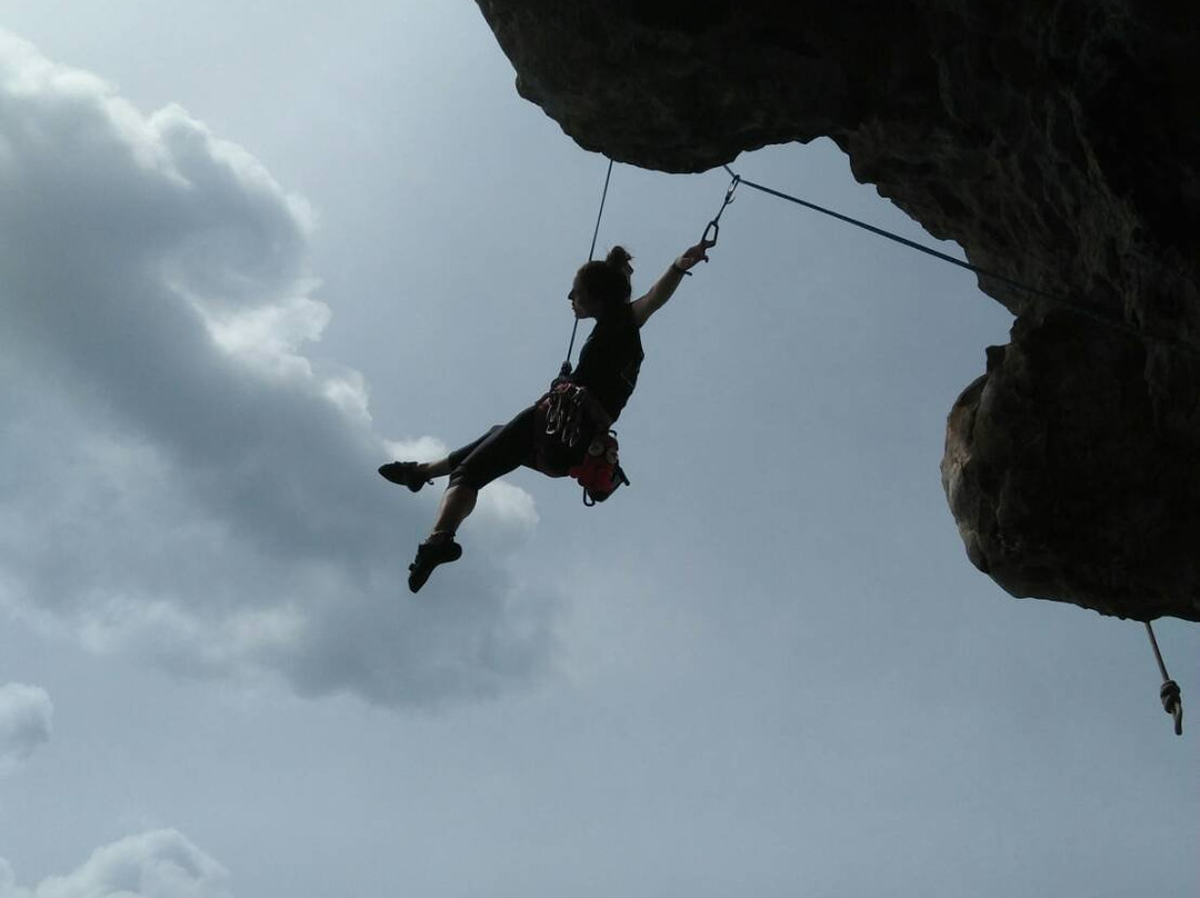 国王攀岩中心-莱利海滩必去景点