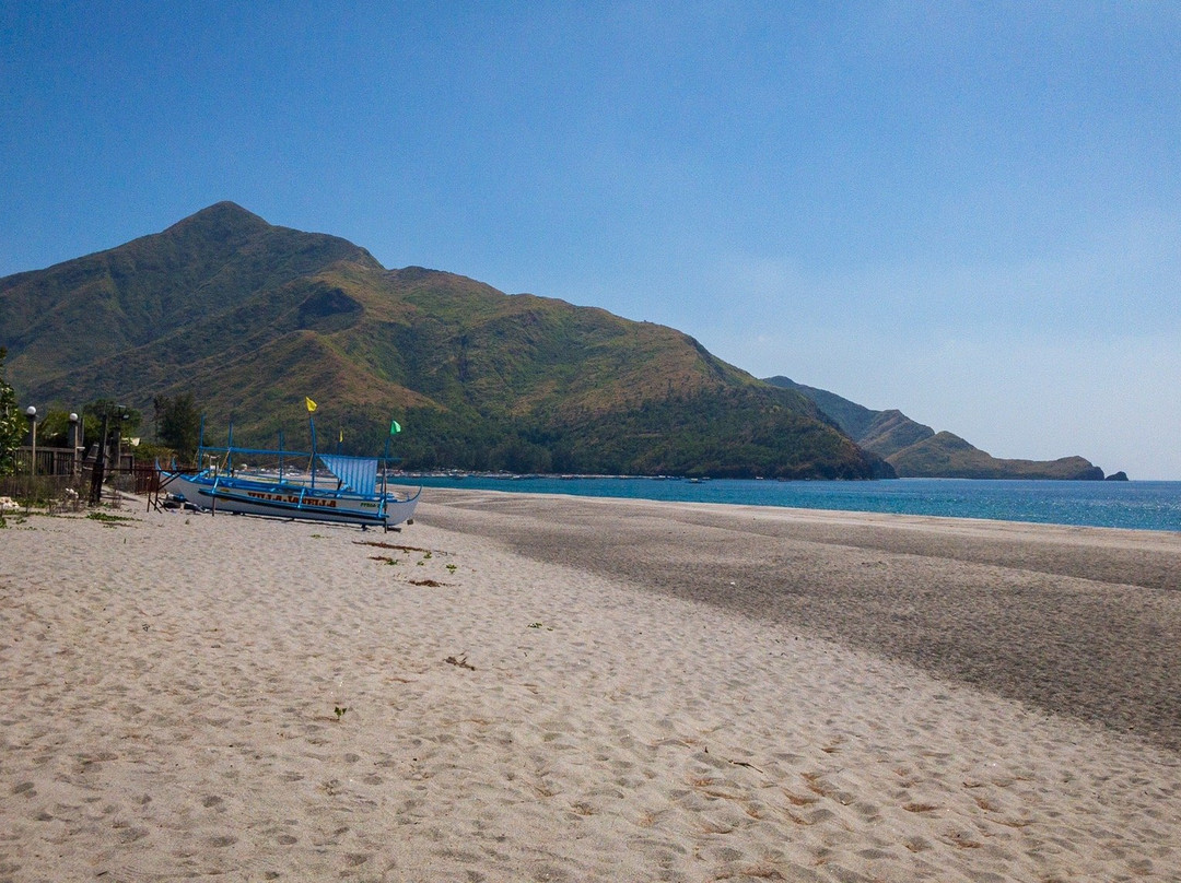 Small Anawangin Beach景点图片