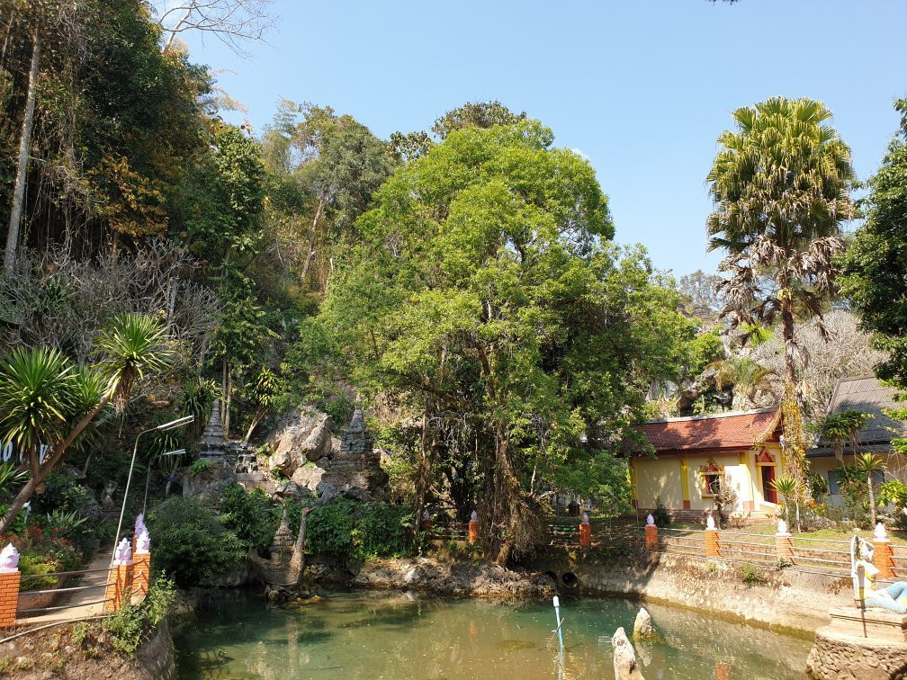 Wat Tham Chiang Dao Temple-清佬必去景点