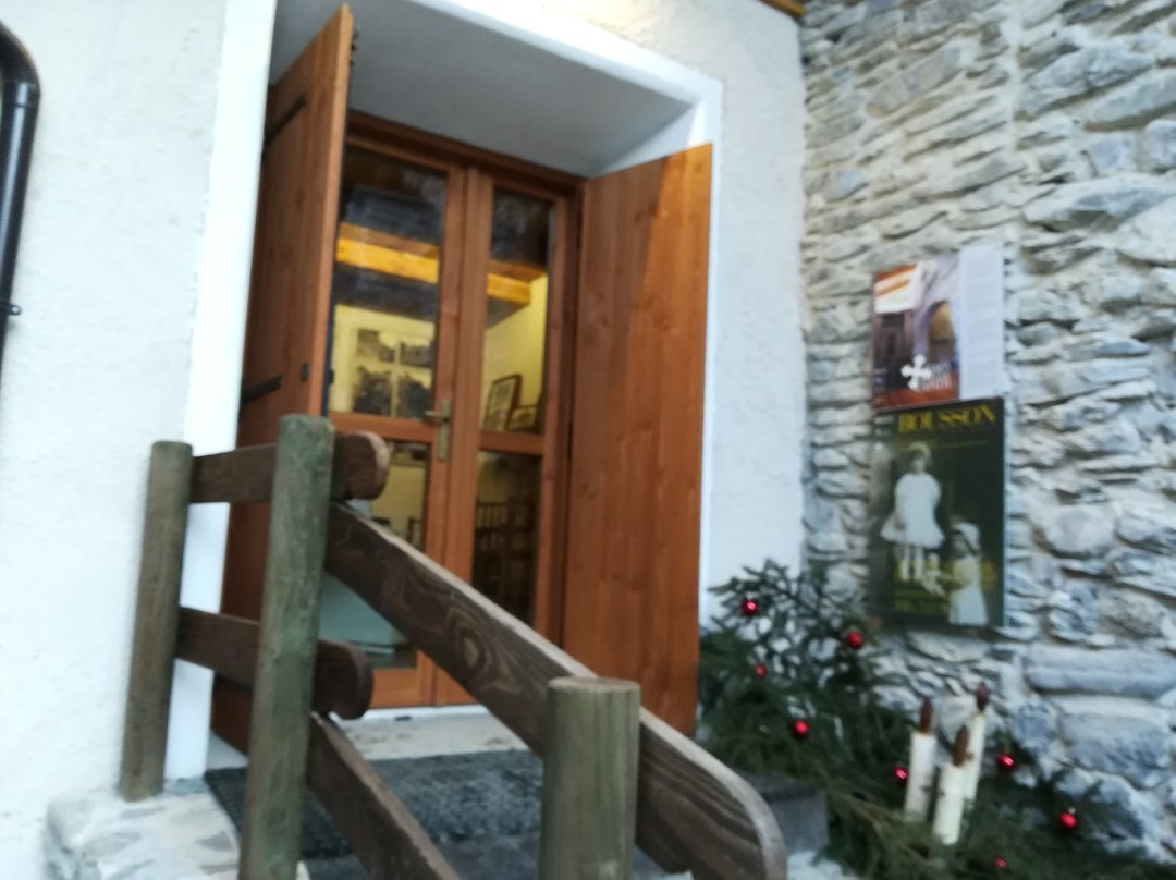 Casa Delle Lapidi-Cesana Torinese必去景点