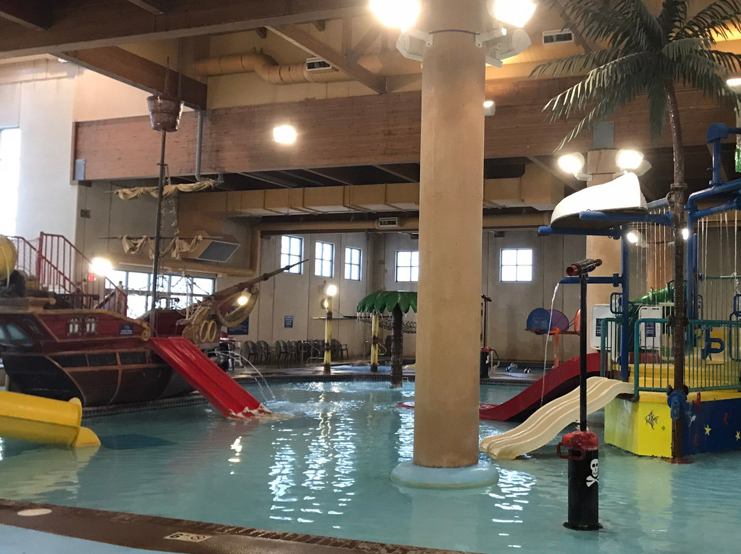 'Boji Splash Indoor Waterpark Okoboji景点图片