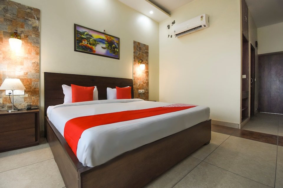 OYO 47416 Hotel Vimal