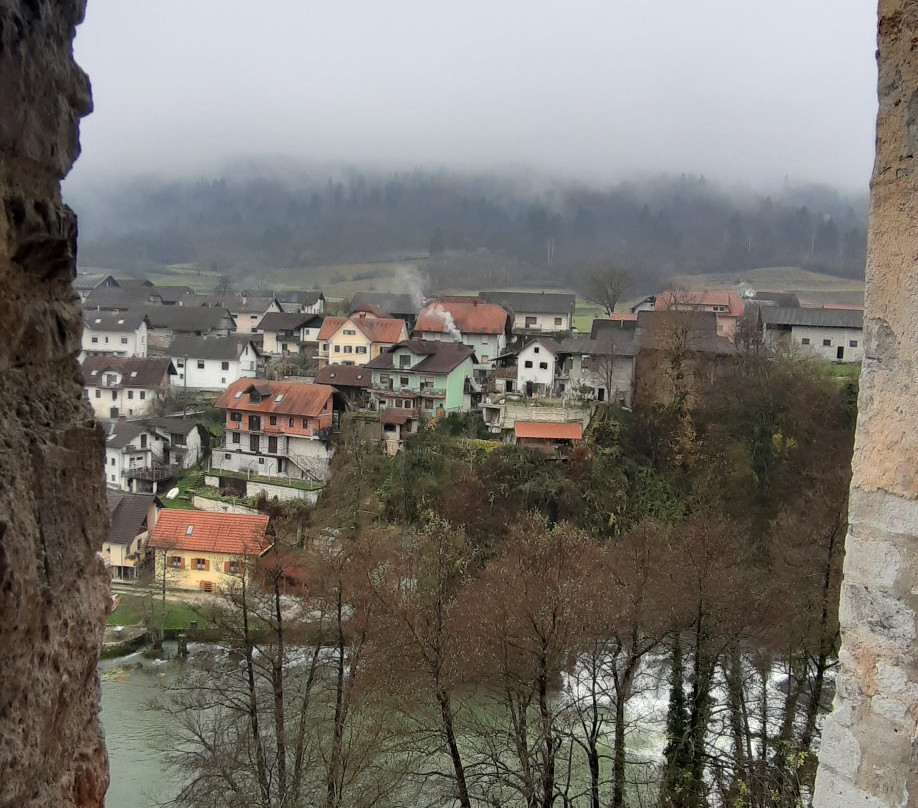 Žužemberk Castle-Zuzemberk必去景点