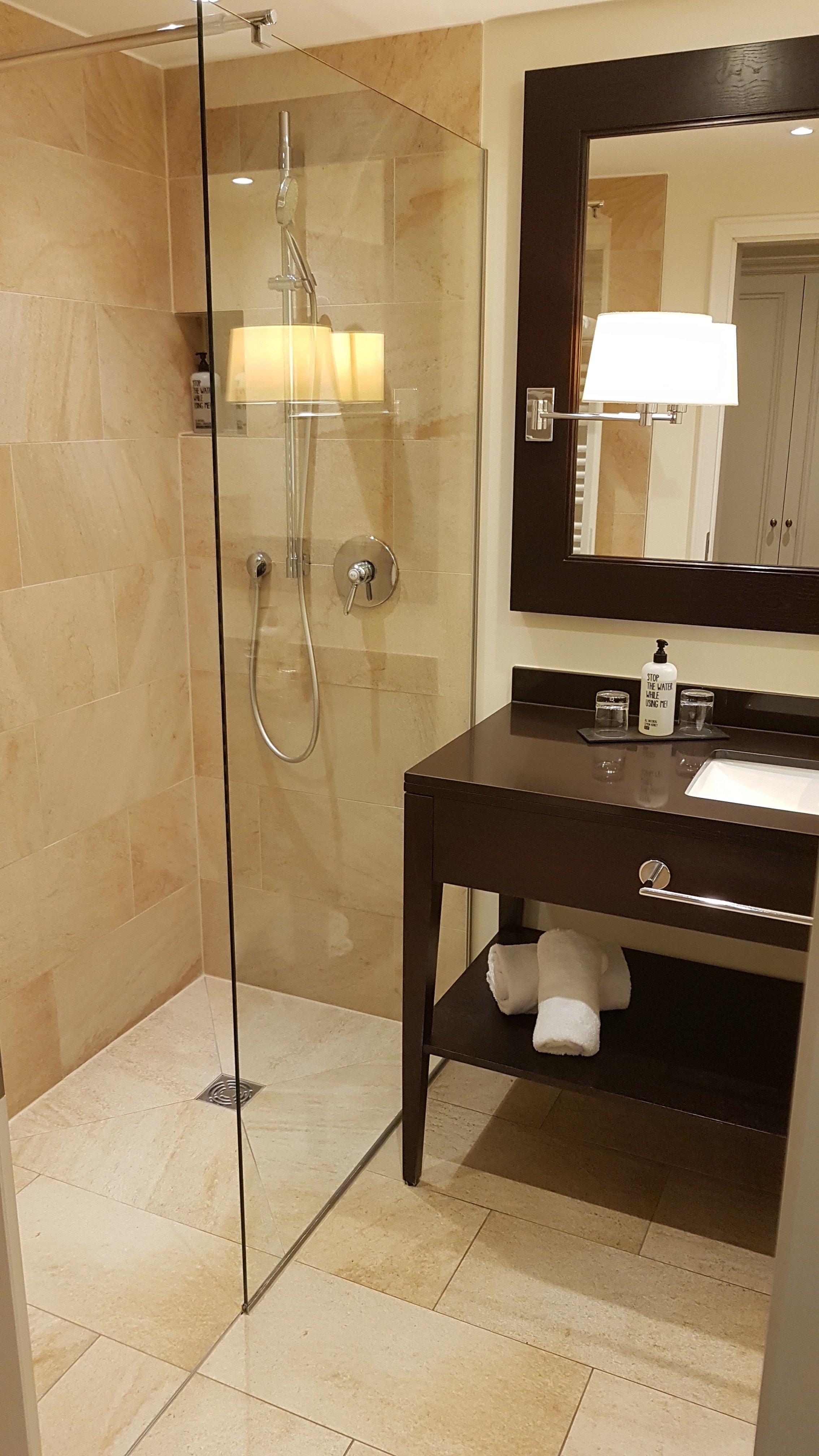 Parkhotel Surenburg-portrait