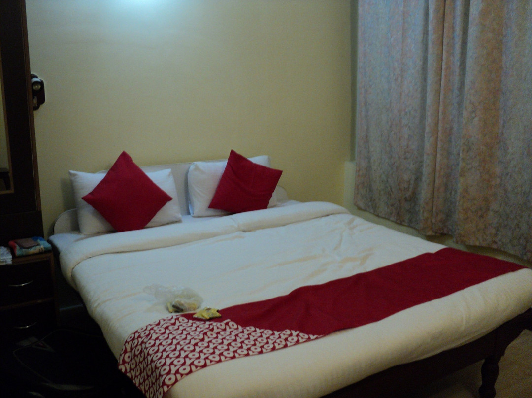 Gaffino's Beach Resort主图