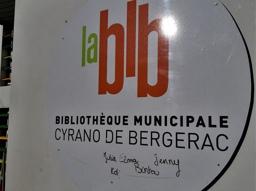 Bibliothèque Cyrano de Bergerac-Clichy-Sous-Bois必去景点