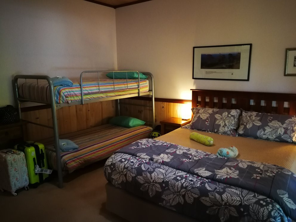 碧尔平温泉山庄主图