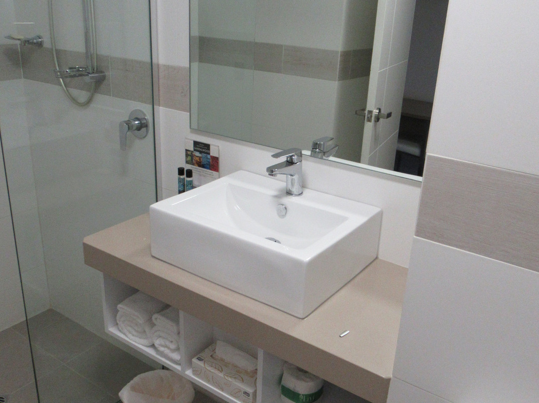 贝斯特韦斯特阿贝尼汽车旅馆兼酒店式公寓主图