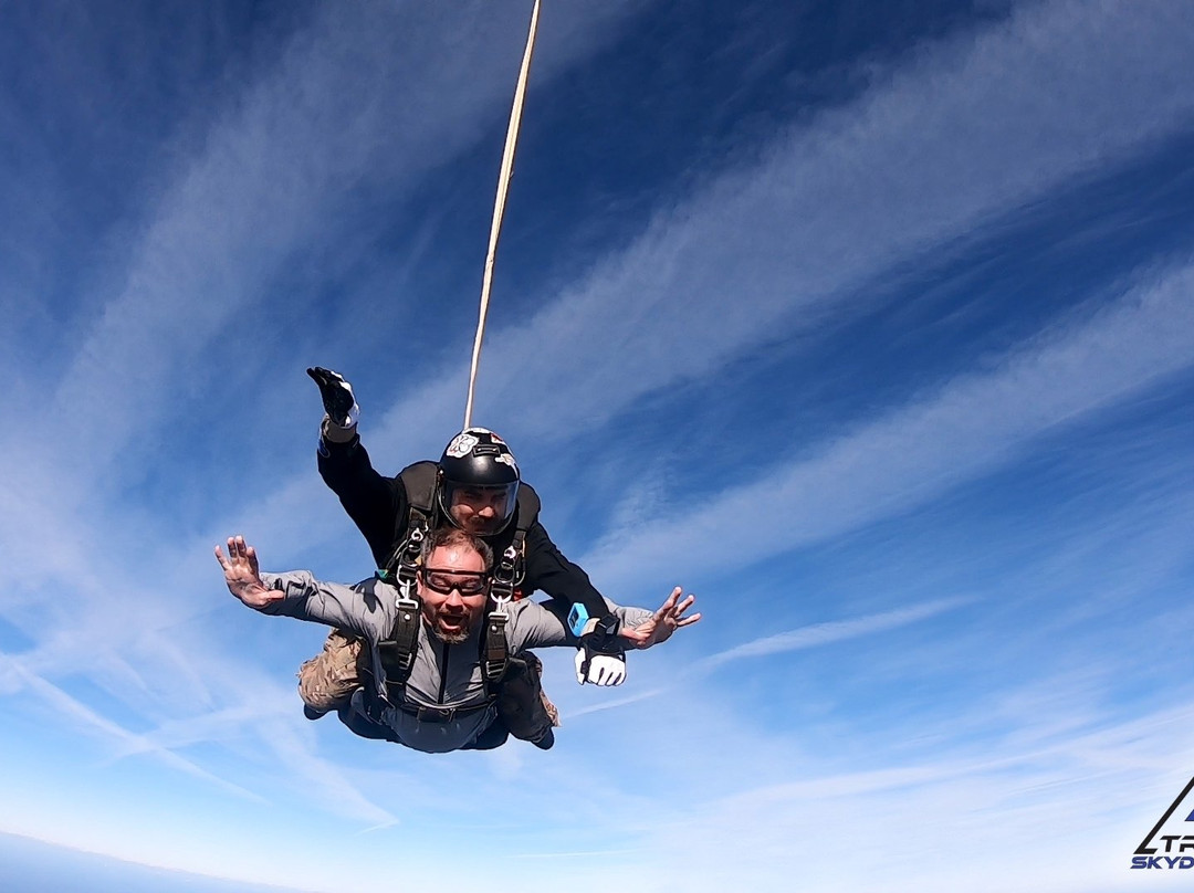 Triangle Skydiving Center景点图片