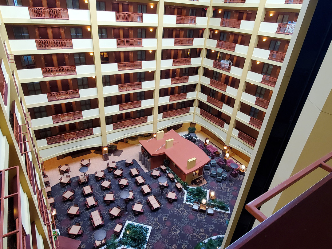 Embassy Suites by Hilton Hampton Convention Center主图