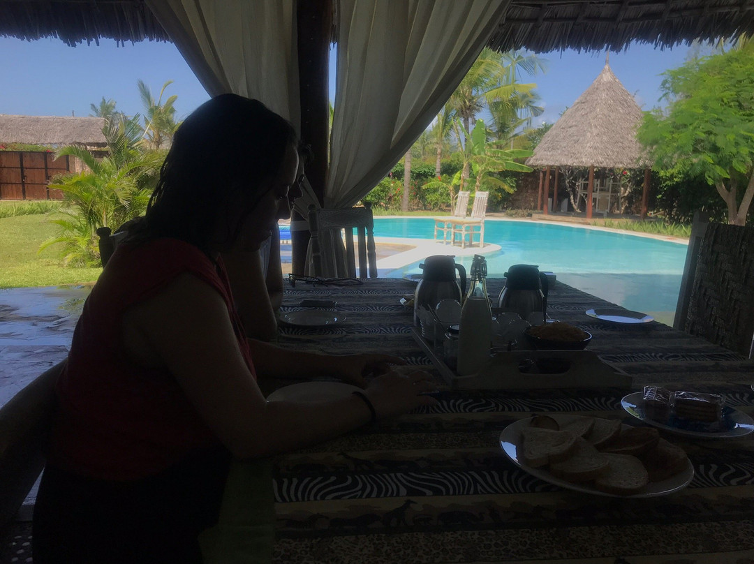 Pearl of Afrika主图