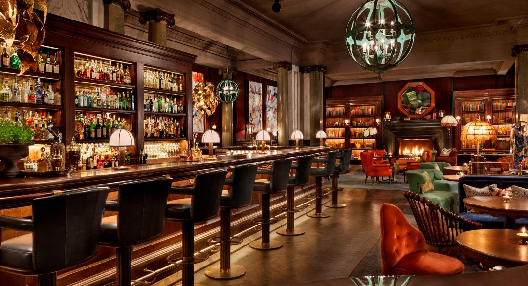 Scarfes Bar