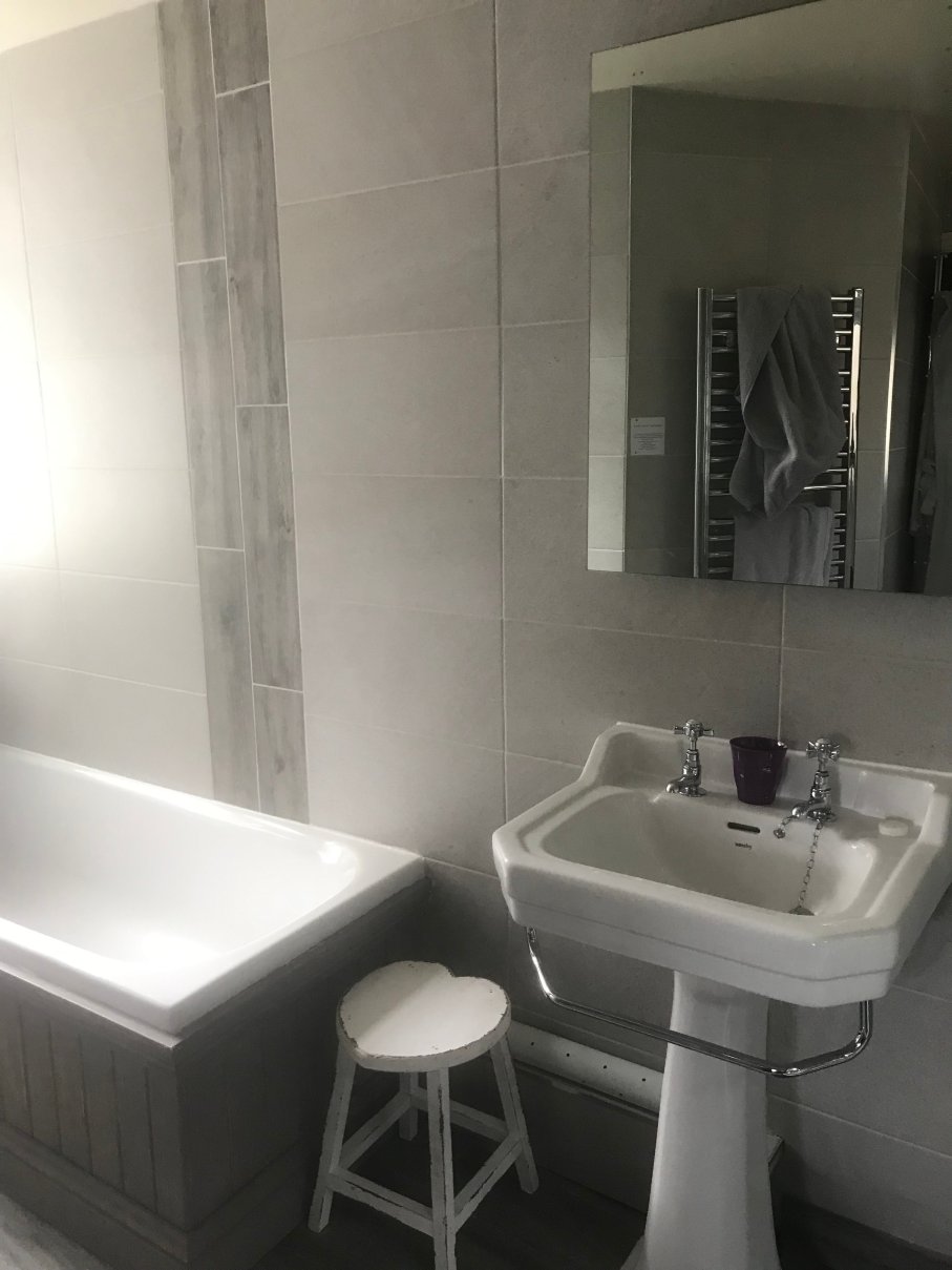 Jacksons Guesthouse-浴室