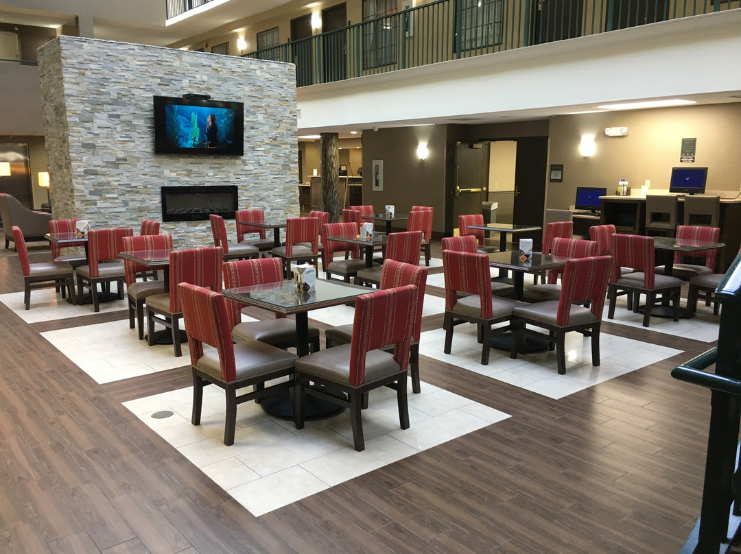 Comfort Suites Near Potomac Mills主图