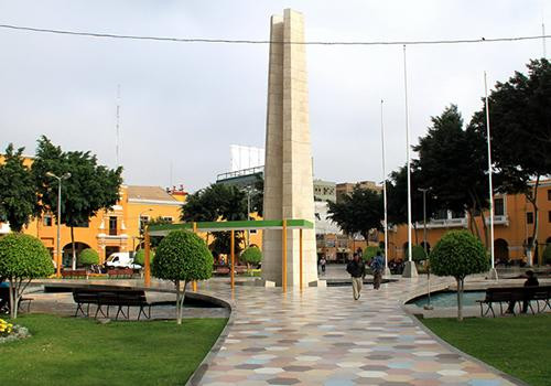 Plaza de Armas景点图片