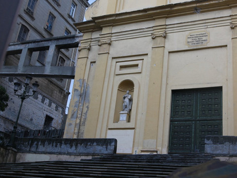 Eglise Saint Charles-Bastia必去景点