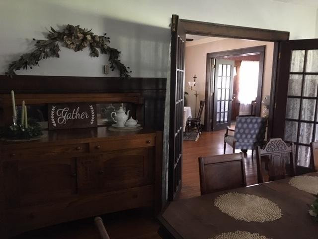 The Sisters' House主图