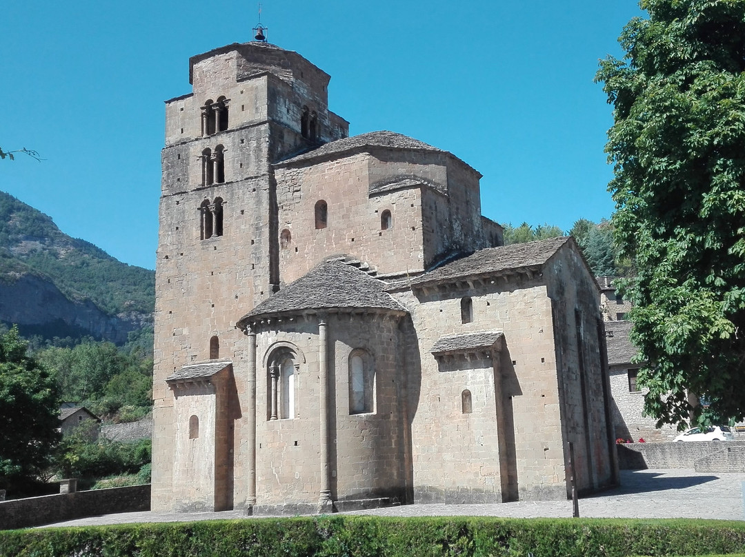 Santa Cruz de la Seros景点图片