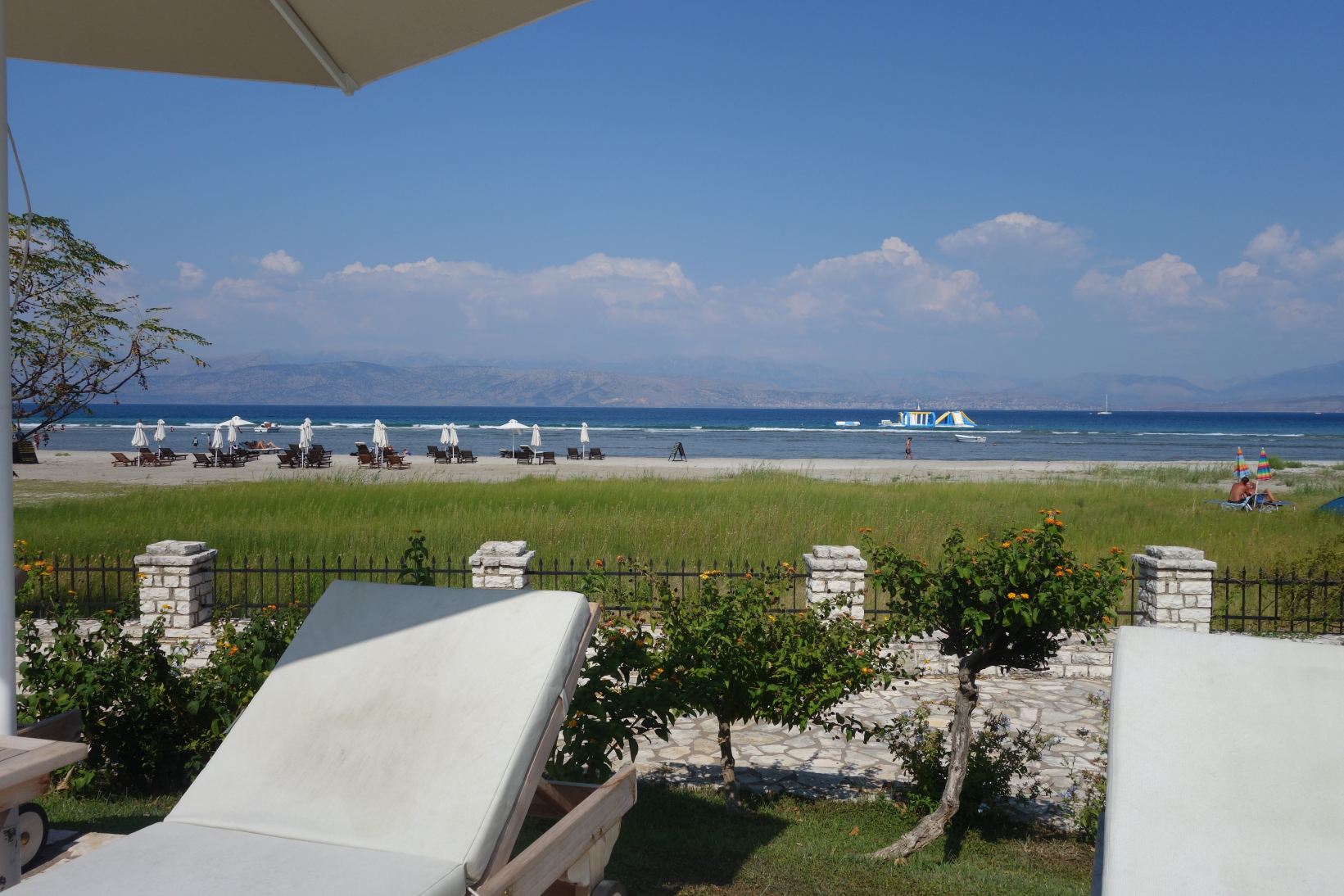 Chrismos Luxury Suites-泳池