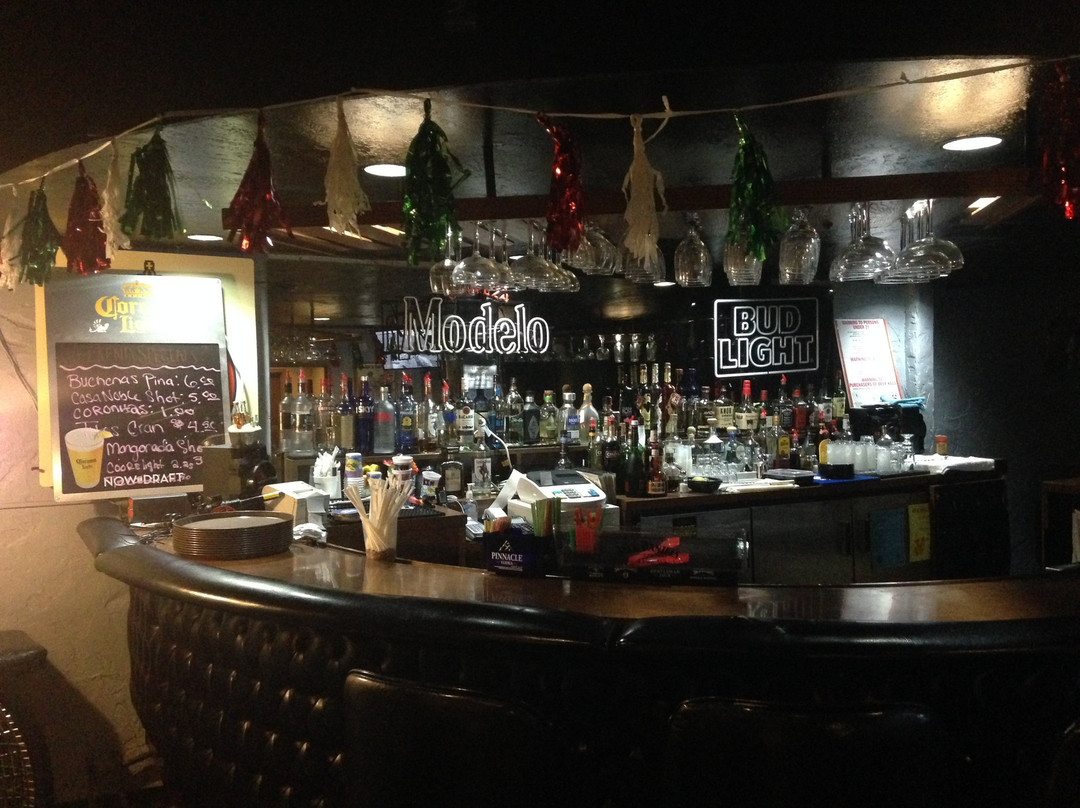 Howard's Charro Cafe主图