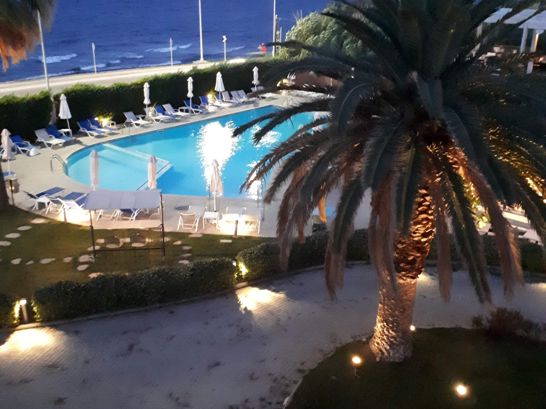 阿利西恩精品酒店主图