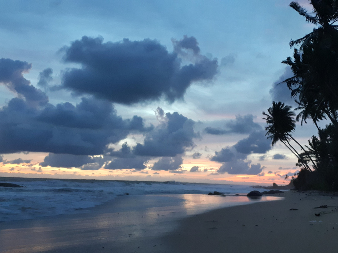 梦幻海滩度假酒店主图