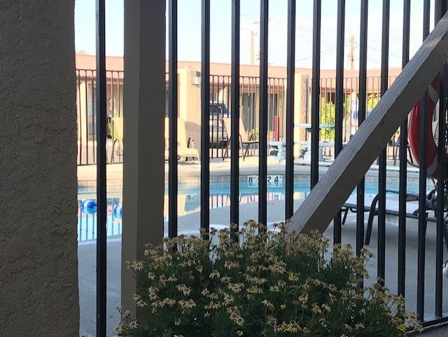 Econo Lodge Inn & Suites主图