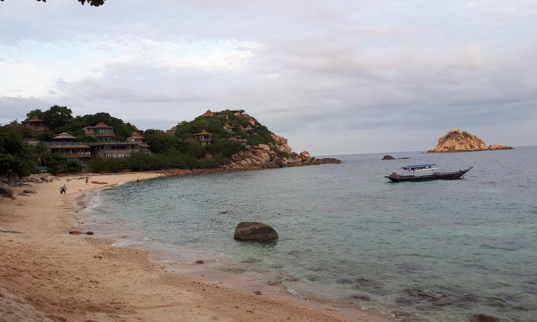 Haad Sai Daeng-涛岛必去景点